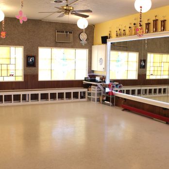 Dance With Liza - north park studio - Dance Studios Near Me - San Diego, California Dance With Liza - north park studio - Dance Studios Near Me - San Diego, California