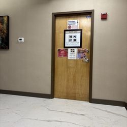 Medical Specialists of Palm Beach - Waiting for 8 am to enter