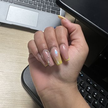 Bamboo Nails & Spa - Worst PLACE EVER ! - Nail Salons Near Me - Round Rock, Texas Bamboo Nails & Spa - Worst PLACE EVER ! - Nail Salons Near Me - Round Rock, Texas