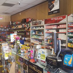 Fresno Cigarettes & Cigars - This is an amazing place. Literally everything you want, from superior quality Water pipes to cigarettes, e-cigs accessoriws