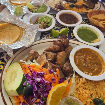 La Cabañita - The carnitas were juicy and tender. - Mexican Near Me - Glendale, California La Cabañita - The carnitas were juicy and tender. - Mexican Near Me - Glendale, California