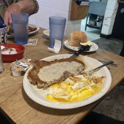 Brother's Cafe - Chicken fried steak and eggs!! So yummy!! Split it!! It's a lot of good food!! 3 eggs