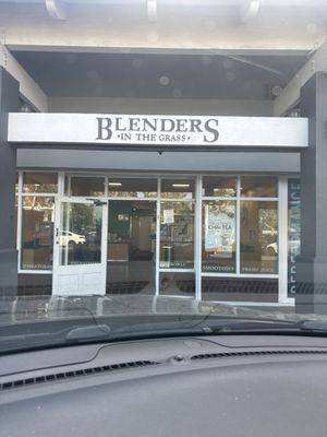 Blenders In The Grass- Downtown Santa Barbara by null