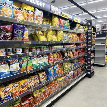 Dollar General - Snack aisle - Grocery Near Me - Savannah, Georgia Dollar General - Snack aisle - Grocery Near Me - Savannah, Georgia