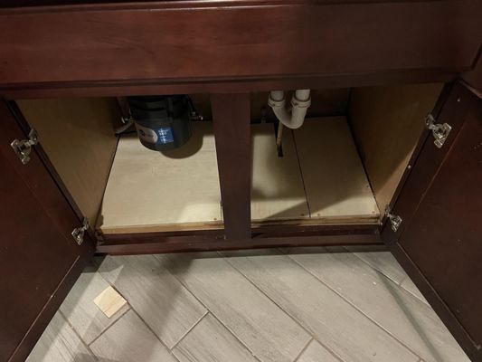 Total Home Solutions Of Florida Logo