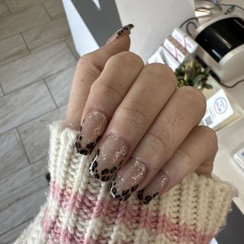 Polished NailBar - New fresh set - Nail Salons Near Me - Bakersfield, California Polished NailBar - New fresh set - Nail Salons Near Me - Bakersfield, California