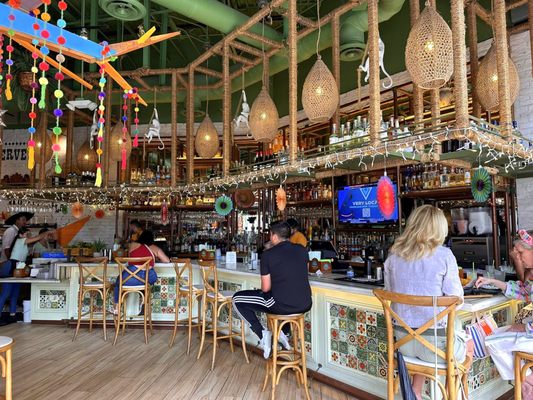 Avocado Cantina by null