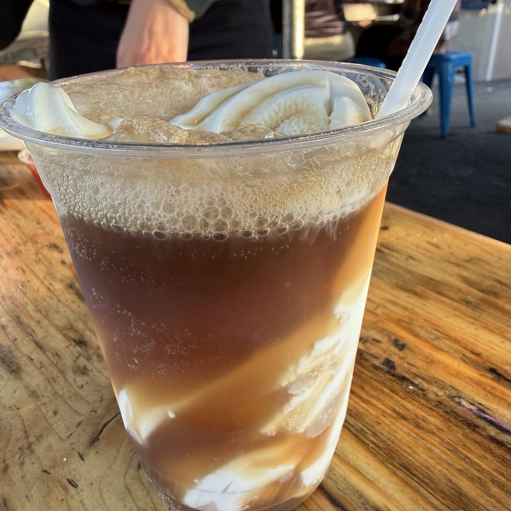 The Station - Rootbeer float - Burgers Near Me - Berkeley, California