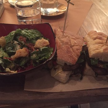 Scaddabush - Italian Near Me - Mississauga, Ontario