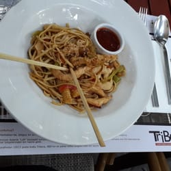 Tribeca - Noodle! Yeme de yaninda yat :))