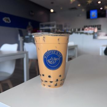 W Coffee & Tea - Small cold thai tea with boba - Patisserie/Cake Shop Near Me - Niles, Illinois