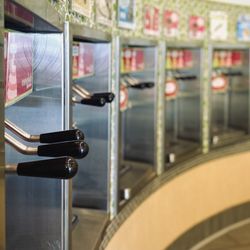 Menchie's Frozen Yogurt - Froyo machines