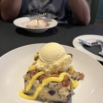 Martin's Italian - Blueberry bread pudding - Italian Near Me - Oldsmar, Florida Martin's Italian - Blueberry bread pudding - Italian Near Me - Oldsmar, Florida