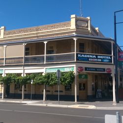 Kadina Hotel - Outside