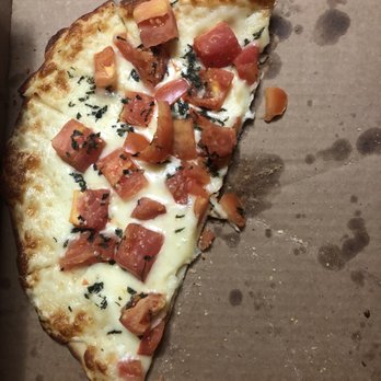 Armand's Pizzeria - 10" Margherita Pizza - Pizza Near Me - Elmhurst, Illinois