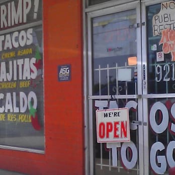 Lisa's Tacos - the front of a store - Mexican Near Me - San Antonio, Texas Lisa's Tacos - the front of a store - Mexican Near Me - San Antonio, Texas