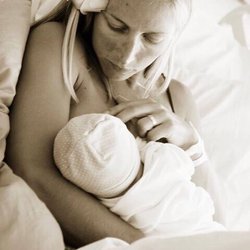 BEST Birth Hawaii - Breastfeeding has so many advantages for mom and baby. We offer private lactation consults for moms who face challenges.