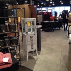 RH Outlet Foxborough