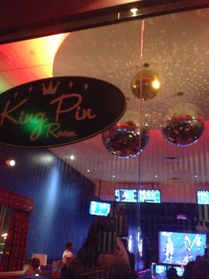 Kings Dining & Entertainment by null