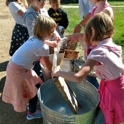 Bee Family Centennial Farm Museum - Doing the laundry!