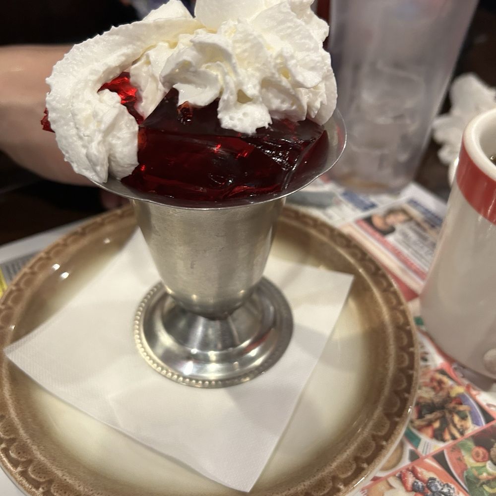 Red Hut Diner - Always room for jello - Diners Near Me - Rockaway, New Jersey