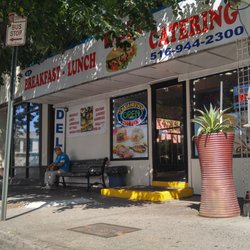 Port Washington Deli - Storefront