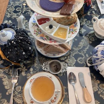 By the Teashore - Tea Rooms Near Me - Half Moon Bay, California By the Teashore - Tea Rooms Near Me - Half Moon Bay, California