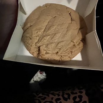 Crumbl - Novi - 4-Pack - Bakeries Near Me - Novi, Michigan