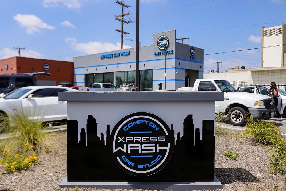 COMPTON CAR STUDIO EXPRESS CAR WASH Updated June 2024 32 Photos