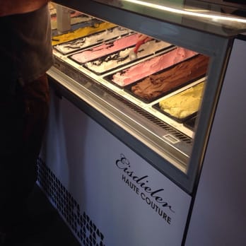 Eisdieler - Bestes Eis , geniale Kreationen - Ice Cream & Frozen Yogurt Near Me - Linz, 4 Eisdieler - Bestes Eis , geniale Kreationen - Ice Cream & Frozen Yogurt Near Me - Linz, 4