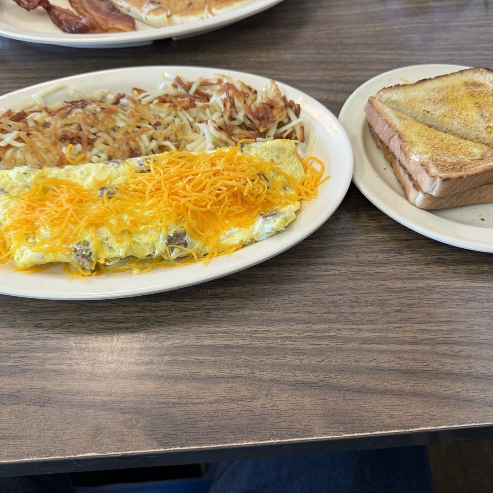 The Dixie Pig - The food was good flavored but the hash browns were cold and the omelette wasn't hot. - Breakfast & Brunch Near Me - Abilene, Texas The Dixie Pig - The food was good flavored but the hash browns were cold and the omelette wasn't hot. - Breakfast & Brunch Near Me - Abilene, Texas