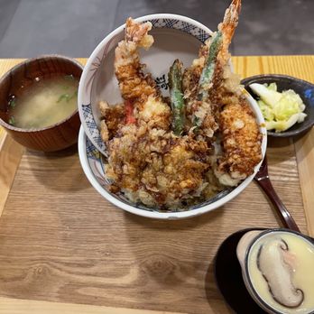 Tendon Kohaku - Kohaku tendon set - Japanese Near Me - Bellevue, Washington Tendon Kohaku - Kohaku tendon set - Japanese Near Me - Bellevue, Washington