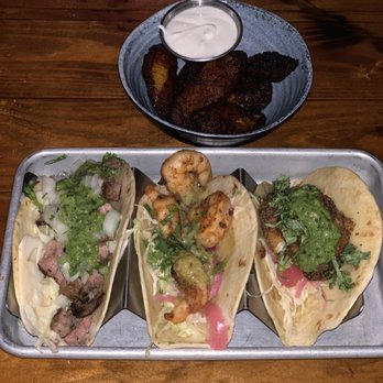 Green Lemon - The Street Trio (~$12): Carna Asada Remix, Camarones, Pescado on flour tortillas with Fried Plantains - Mexican Near Me - Tampa, Florida