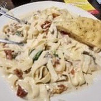 Local Goat - Fettuccine Rocco - New American Near Me - Pigeon Forge, Tennessee