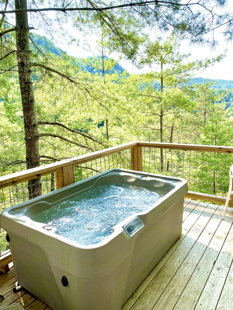 CREEK RIDGE CAMPING Updated September 2024 660 Henderson Dr, Hot Springs, North Carolina