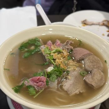 Phnom Penh - A. Phnom Penh Beef Noodle Soup (PHO) - Cambodian Near Me - Vancouver, British Columbia Phnom Penh - A. Phnom Penh Beef Noodle Soup (PHO) - Cambodian Near Me - Vancouver, British Columbia