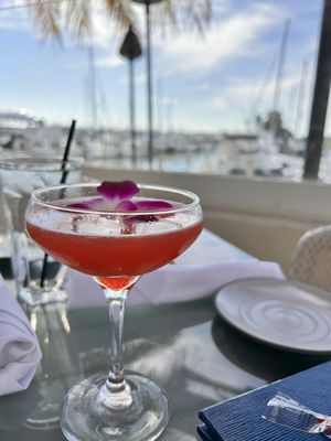 Roy's Restaurant by null