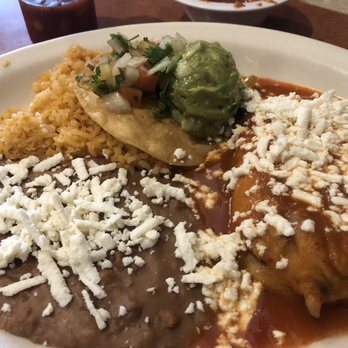 La Costita Mexican Restaurant - Chili Releno Combo - Mexican Near Me - Clackamas, Oregon