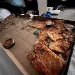 Papa Johns Pizza - This is how it showed up.
