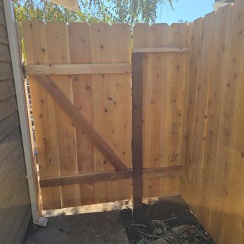 MM Custom Fencing - Fences & Gates Near Me MM Custom Fencing - Fences & Gates Near Me