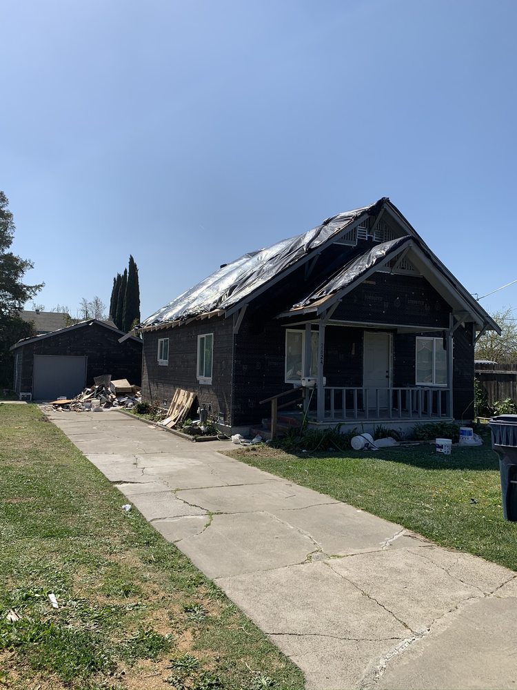 Slide of Marin's Roofing