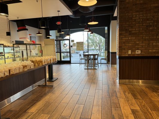 85°C Bakery Cafe by null