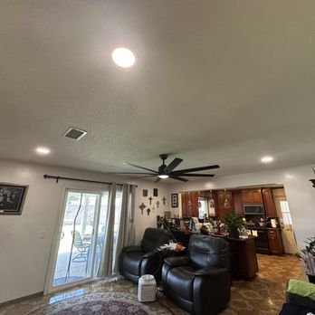 Area 12 Electric - New lighting and fan - General Contractors Near Me - Westminster, California Area 12 Electric - New lighting and fan - General Contractors Near Me - Westminster, California