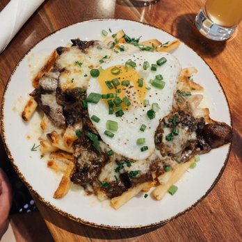Unconventional Diner - French Dip Poutine was the STAR  @ackfoodies - Breakfast & Brunch Near Me - Washington, DC, District of Columbia