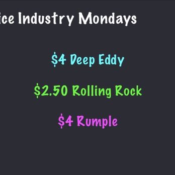 Wired Willy's Taphouse - SI Specials ALL DAY Monday(s) - Beer Bar Near Me - Fort Worth, Texas