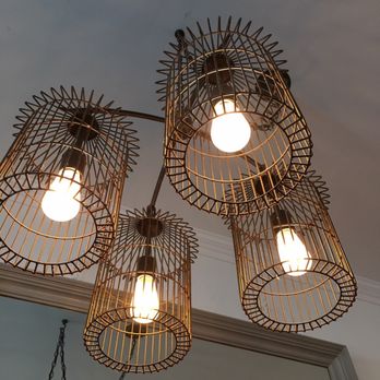 Le Parloir - and lights - Tea Rooms Near Me - Montreal, Quebec