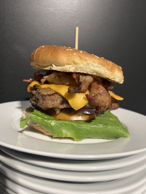 Carbon Bar and Grill by null