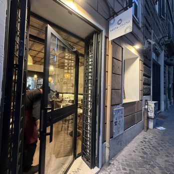 Taverna Urbana - exterior, business front - Italian Near Me - Rome, RM Taverna Urbana - exterior, business front - Italian Near Me - Rome, RM