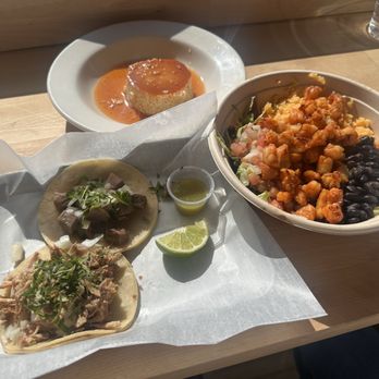 Monarca Taqueria - Waltham bar seating - Tacos Near Me - Milford, Massachusetts Monarca Taqueria - Waltham bar seating - Tacos Near Me - Milford, Massachusetts