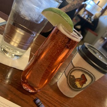 Another Broken Egg Cafe - Blueberry mimosa - Breakfast & Brunch Near Me - Beavercreek, Ohio